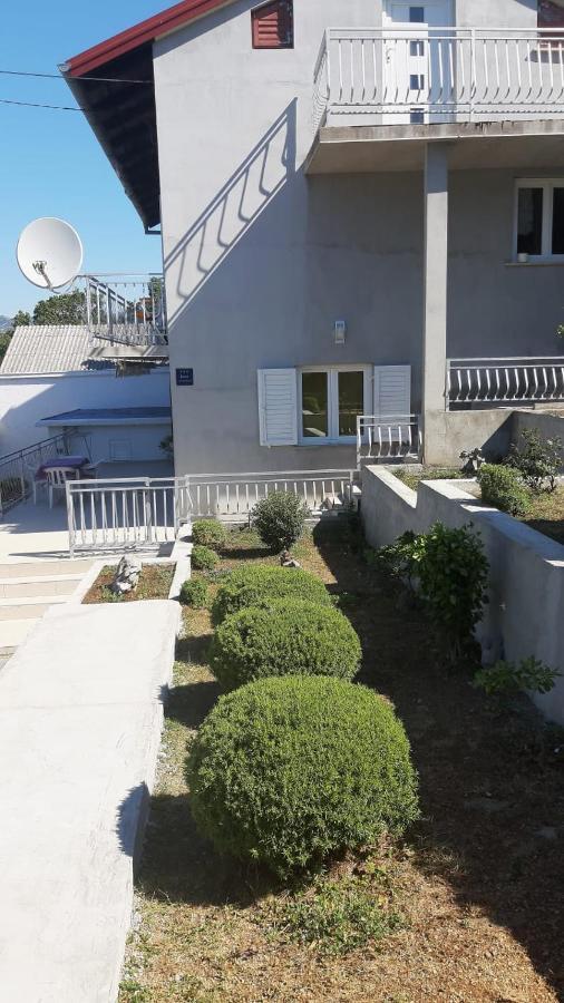Apartman Lori Novi Vinodolski Exterior photo