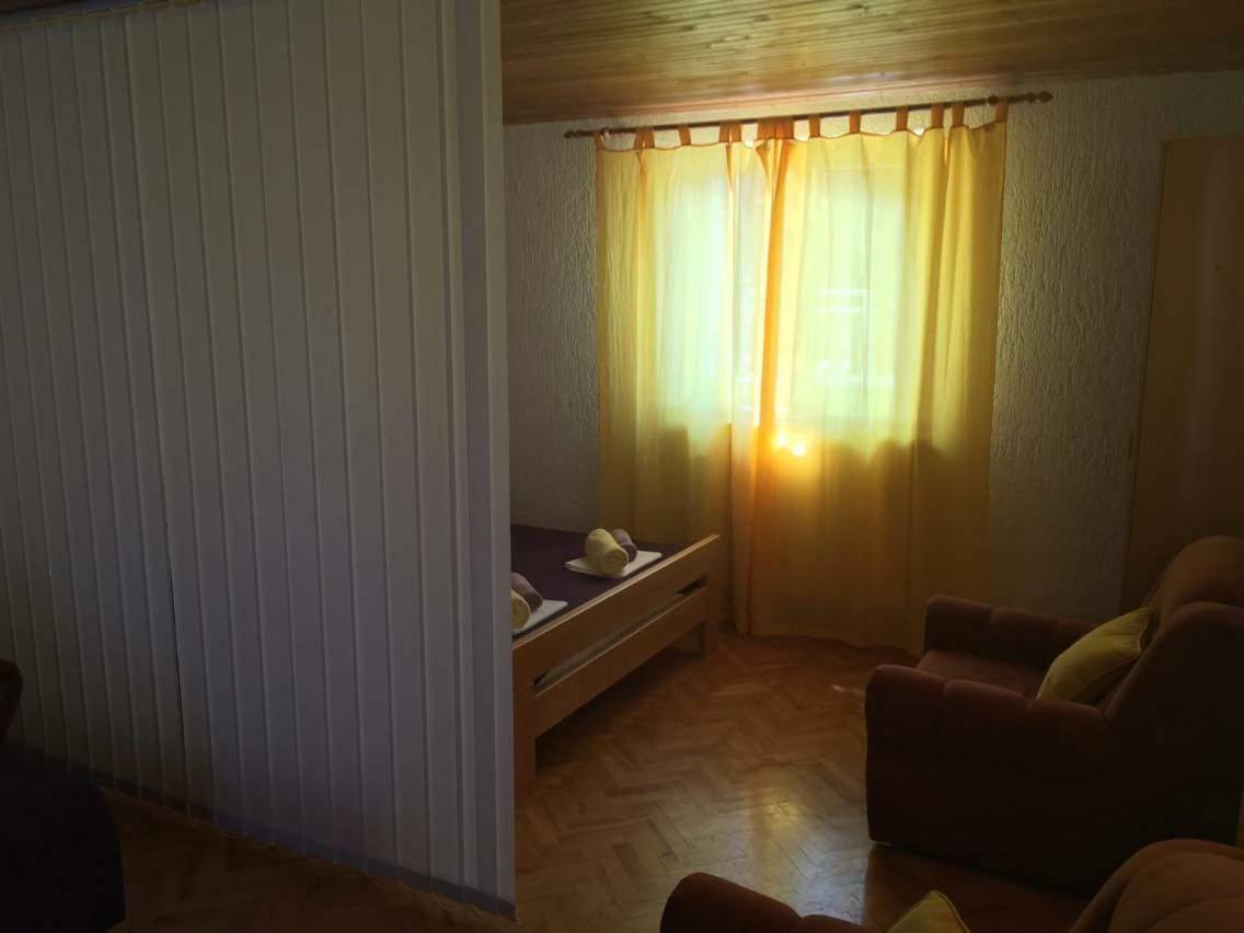 Apartman Lori Novi Vinodolski Exterior photo